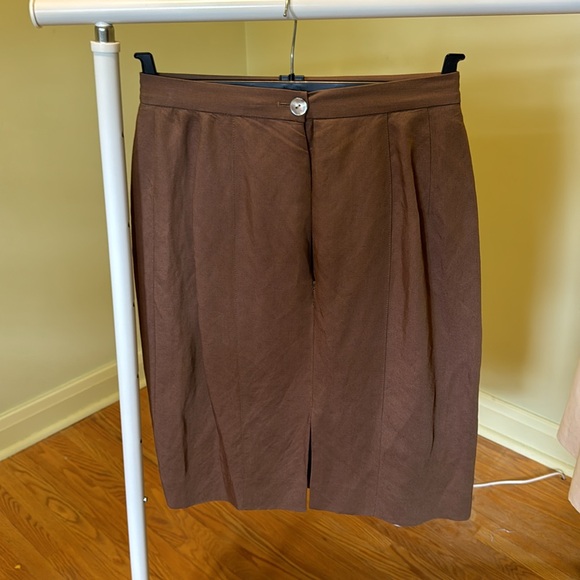 Linen/Viscose blend skirt - Picture 2 of 2